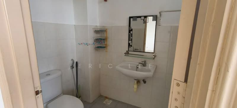 Nusavilla untuk Untuk Dijual - RM 480,000, Mac 2026 - Bathroom - PropertyGuru.com.my
