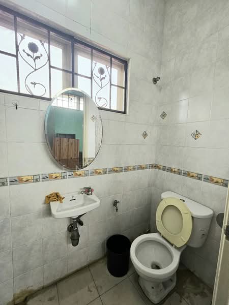 Taman Meranti Jaya untuk Untuk Dijual - RM 899,000, Apr 2026 - Bathroom - PropertyGuru.com.my