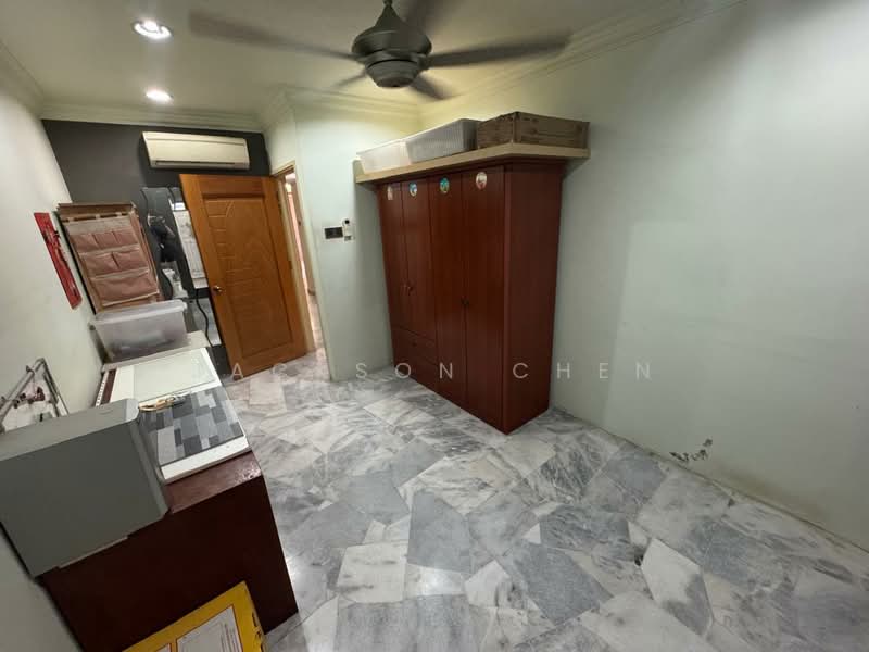 Selayang untuk Untuk Disewa - RM 1,800 /bulan, Apr 2026 - Bedroom 2 - PropertyGuru.com.my