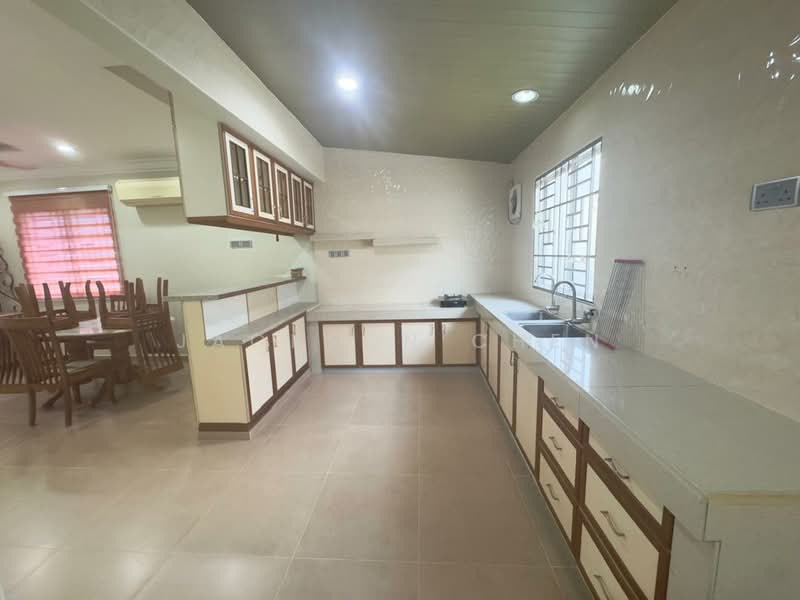Selayang untuk Untuk Disewa - RM 1,800 /bulan, Apr 2026 - Kitchen - PropertyGuru.com.my