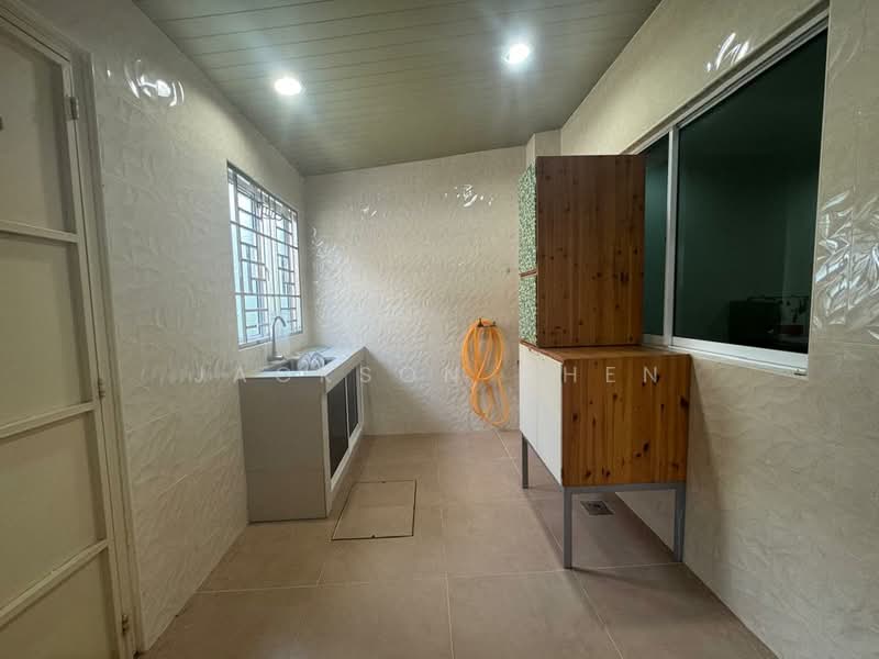 Selayang untuk Untuk Disewa - RM 1,800 /bulan, Apr 2026 - Kitchen - PropertyGuru.com.my