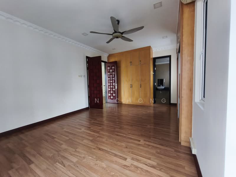 Rumah Berkembar untuk Dijual di Kampung Baru Salak Selatan (Salak South) - Yenn Chong - PropertyGuru.com.my