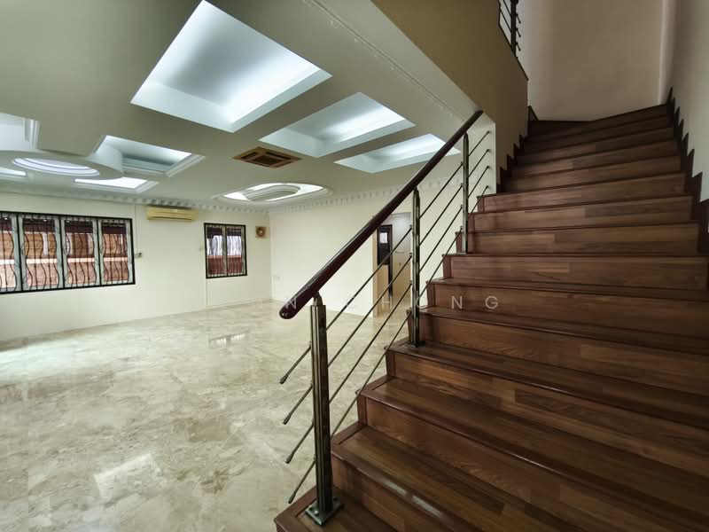 Rumah Berkembar untuk Dijual di Kampung Baru Salak Selatan (Salak South) - Yenn Chong - PropertyGuru.com.my