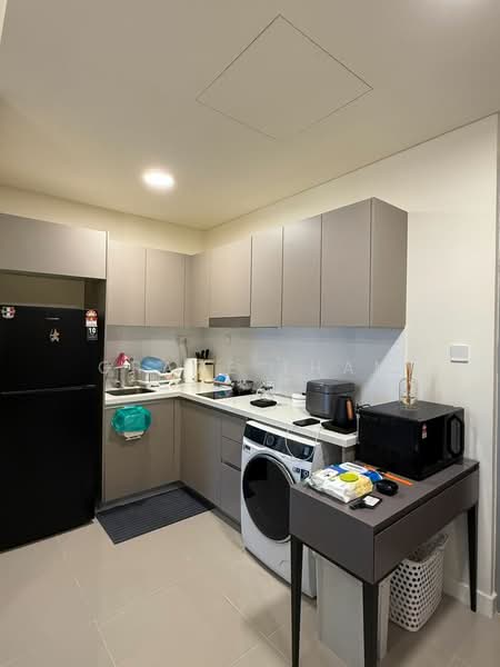 Service Residence for Rent at 8th & Stellar - Grace Tham - Kitchen - PropertyGuru.com.my