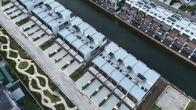 3-storey Terraced House for Sale in Senibong (Permas Jaya) - Freya Gan - Exterior - PropertyGuru.com.my