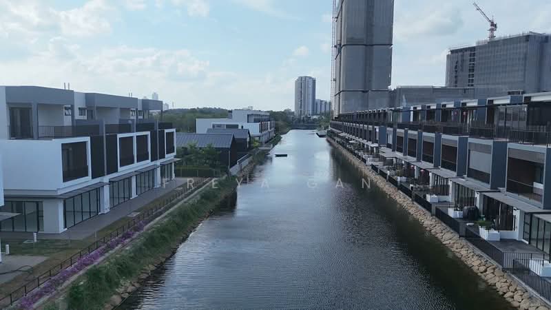 3-storey Terraced House for Sale in Senibong (Permas Jaya) - Freya Gan - Exterior - PropertyGuru.com.my