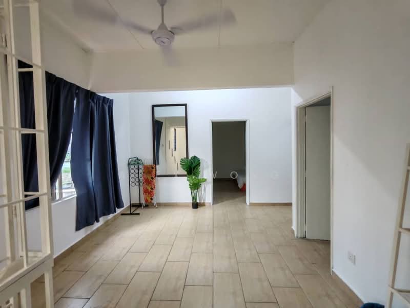 Semi-Detached House for Rent in Kajang (Selangor) - Alex Wong - Living Room - PropertyGuru.com.my