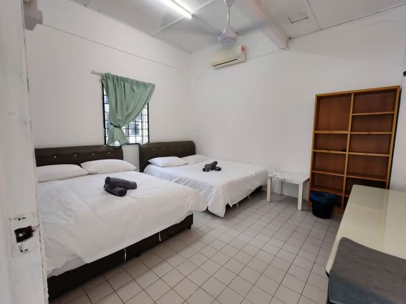 Semi-Detached House for Rent in Kajang (Selangor) - Alex Wong - Bedroom - PropertyGuru.com.my
