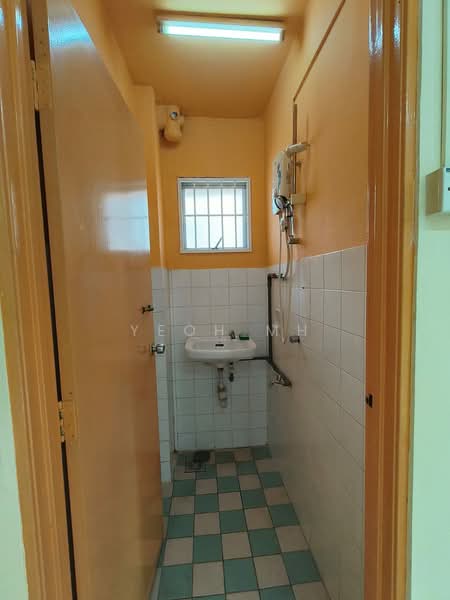 Apartment for Sale at Aman Tiga - Yeoh MH - Bathroom - PropertyGuru.com.my