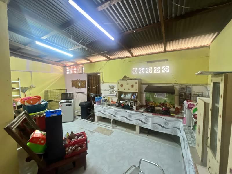 2-storey Terraced House for Sale in Taman Cempaka (Ampang) - Gudrotullah Ikhwan - Kitchen - PropertyGuru.com.my