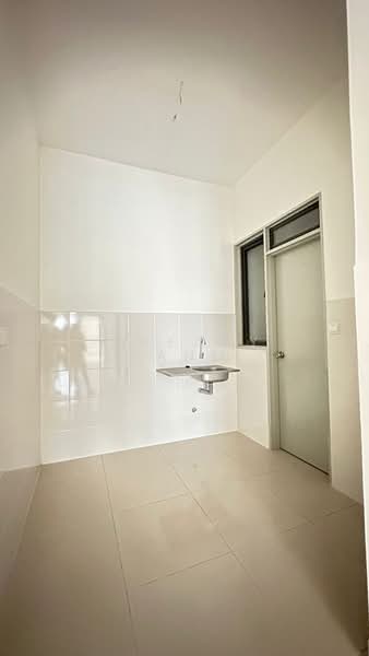 Condominium for Sale at Legendview - Tiffany Yang - Kitchen - PropertyGuru.com.my