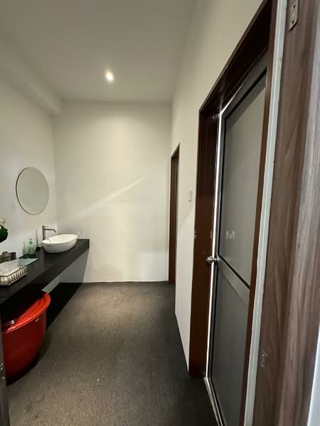 Juru Sentral untuk Untuk Disewa - RM 5,000 /bulan, Mac 2026 - Bathroom - PropertyGuru.com.my