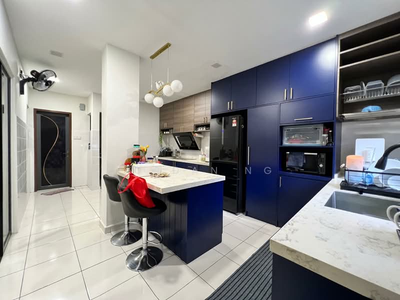2-storey Terraced House for Sale in Setia Indah (Setia Alam) - Jordan Ng - Kitchen - PropertyGuru.com.my
