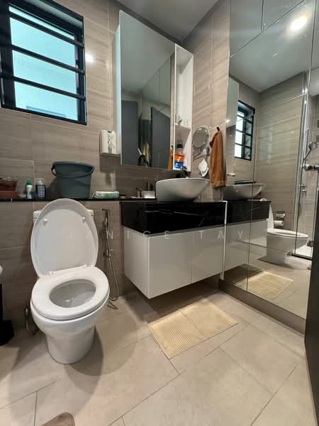 Condominium for Sale at Bay 21 - Janice Tay - Bathroom - PropertyGuru.com.my