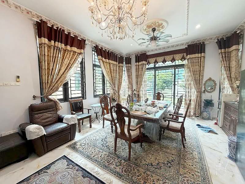 Rumah Banglo untuk Dijual di Seksyen 9 (Kota Damansara) - Vincent Liaw - Dining Room - PropertyGuru.com.my