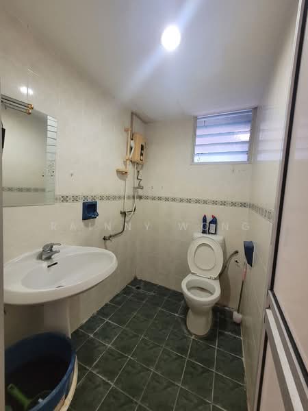 Condominium for Rent at Sri Perdana - Rainny Wong - Bathroom - PropertyGuru.com.my