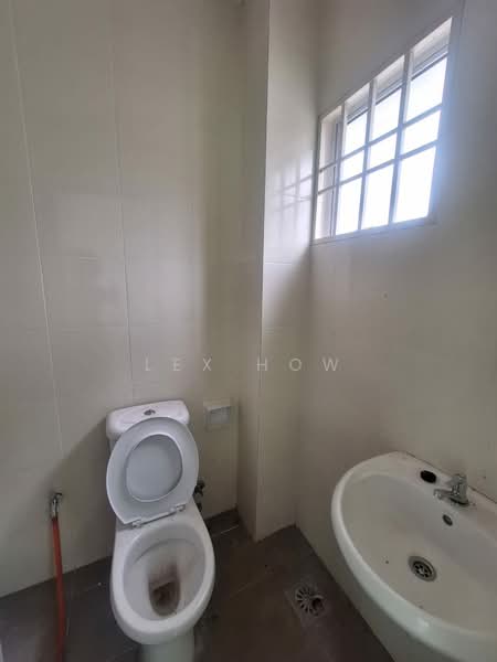 Saujana Tropika untuk Untuk Dijual - RM 999,000, Apr 2026 - Bathroom - PropertyGuru.com.my