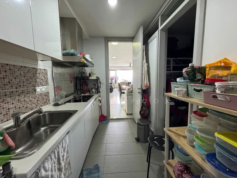 Condominium for Sale at The Westside One - Kelvin Pook - Kitchen - PropertyGuru.com.my