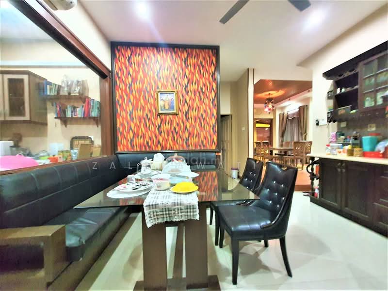 Cluster House for Sale in Taman Sri Pulai Perdana (Skudai) - Zalelawati . - Dining Room - PropertyGuru.com.my