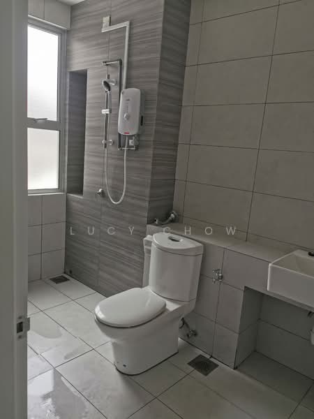 2-storey Terraced House for Rent in Bandar Gamuda Gardens (Rawang) - Lucy Chow - Bathroom - PropertyGuru.com.my