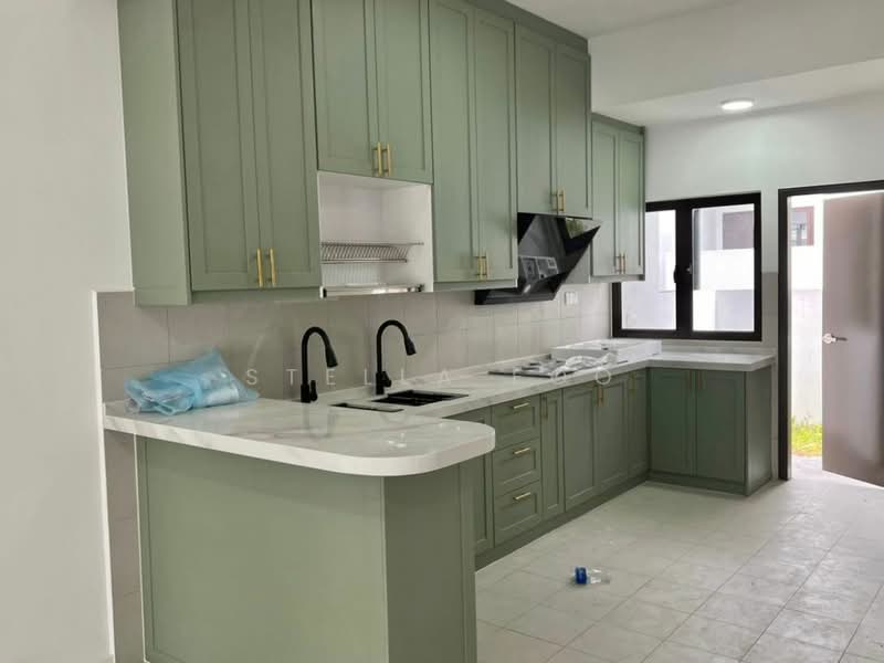2-storey Terraced House for Rent in Sepang (Selangor) - Stella Foo - Kitchen - PropertyGuru.com.my
