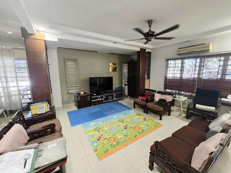 2-storey Terraced House for Sale in Kota Kemuning (Shah Alam) - Amzar Faiz - Living Room - PropertyGuru.com.my
