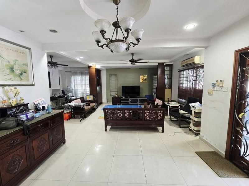 2-storey Terraced House for Sale in Kota Kemuning (Shah Alam) - Amzar Faiz - Living Room - PropertyGuru.com.my
