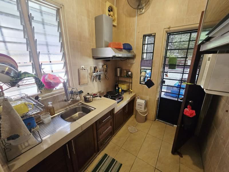 2-storey Terraced House for Sale in Kota Kemuning (Shah Alam) - Amzar Faiz - Kitchen - PropertyGuru.com.my