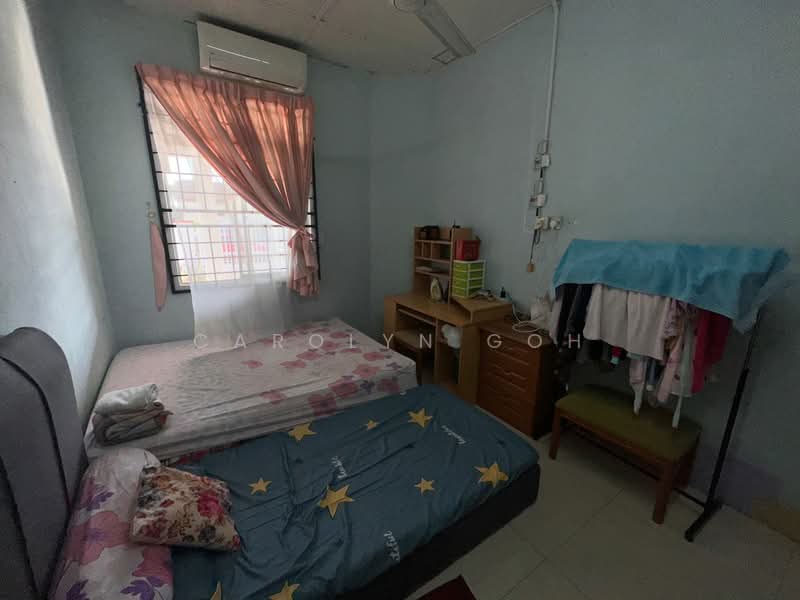 1-storey Terraced House for Sale in Taman Universiti (Skudai) - Carolyn Goh - Bedroom - PropertyGuru.com.my