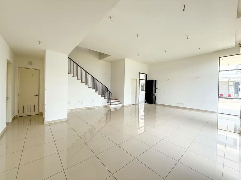 Broadleaf Residences untuk Untuk Dijual - RM 2,450,000, Mac 2026 - Living Room - PropertyGuru.com.my