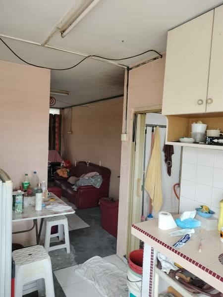 Flat Pakatan Bercham untuk Untuk Dijual - RM 60,000, Mac 2026 - Living Room - PropertyGuru.com.my