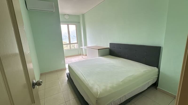 Condominium for Rent at Putra Marine Resort - Alex Lim - Bedroom - PropertyGuru.com.my