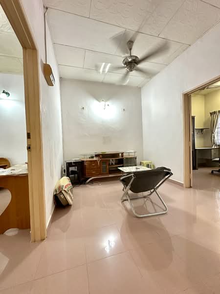 2-storey Terraced House for Sale in Taman Bukit Katil Indah (Bukit Katil) - Kellyn Foo - Living Room - PropertyGuru.com.my