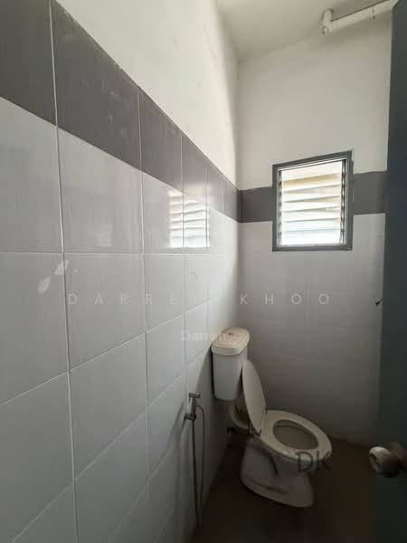 Terrace Factory for Rent in Klang (Selangor) - Darren Khoo - Bathroom - PropertyGuru.com.my