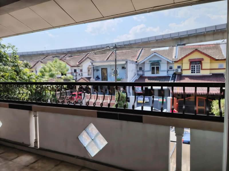 2-storey Terraced House for Sale in Puchong Perdana (Selangor) - Joyce Hoo - Exterior - PropertyGuru.com.my