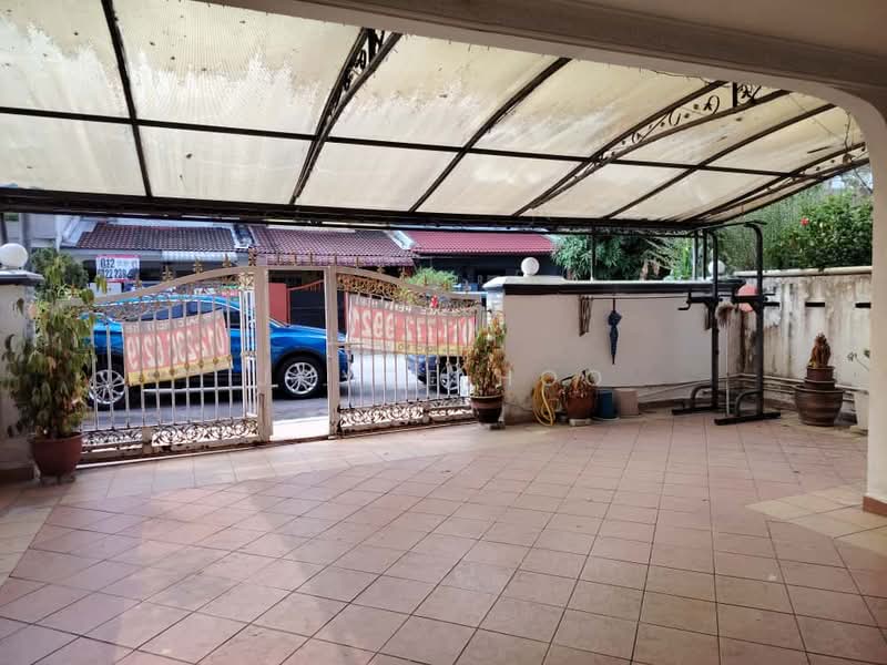 2-storey Terraced House for Sale in Puchong Perdana (Selangor) - Joyce Hoo - Exterior - PropertyGuru.com.my