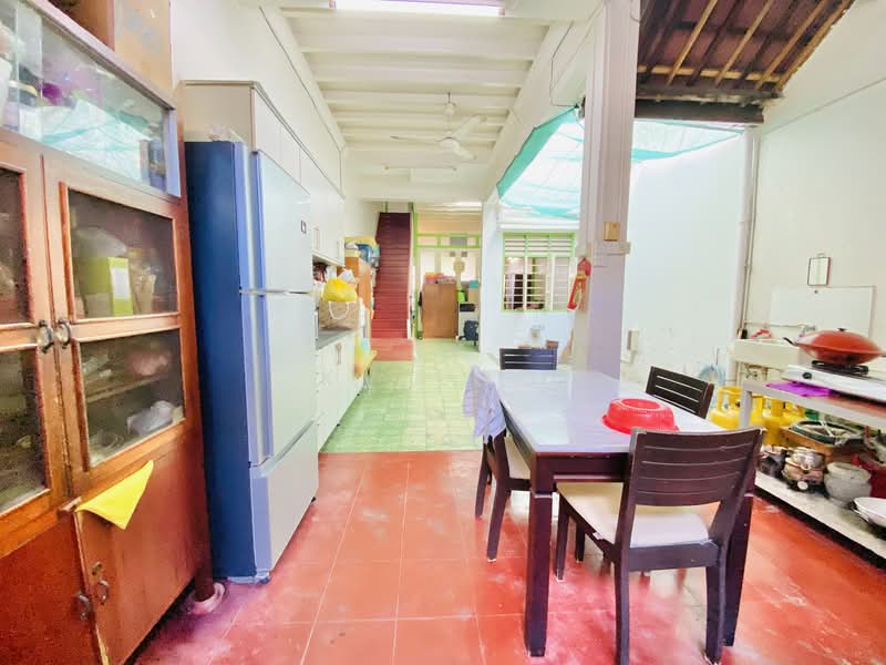 Jalan Kebun Nyior untuk Untuk Dijual - RM 950,000, Mac 2026 - Kitchen - PropertyGuru.com.my
