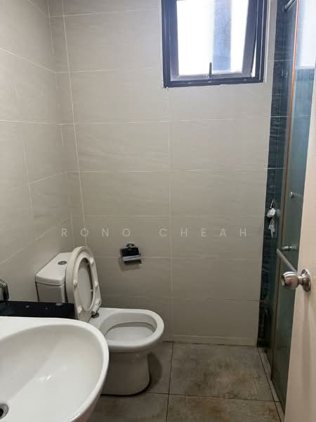 Service Residence for Rent at Pearl Suria - Rono Cheah - Bathroom - PropertyGuru.com.my