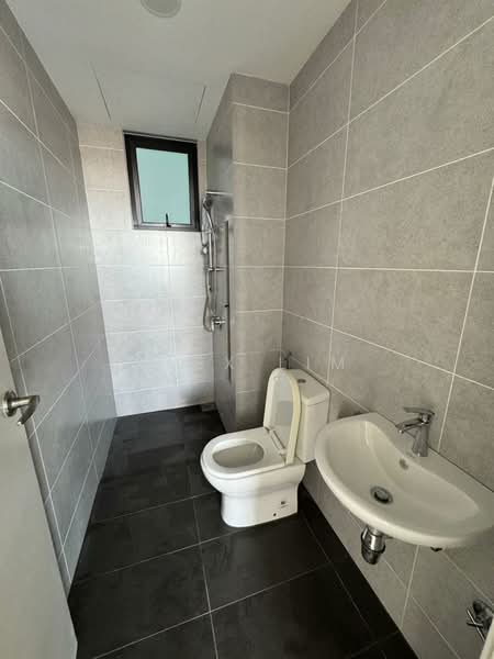 Condominium for Rent at M Vista - Alex Lim - Bathroom - PropertyGuru.com.my