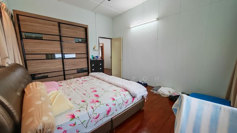 Lorong Tujuh untuk Untuk Dijual - RM 950,000, Mac 2026 - Bedroom - PropertyGuru.com.my