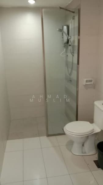 Service Residence for Sale at Menara U2 - Ahmad Muslim - Bathroom - PropertyGuru.com.my