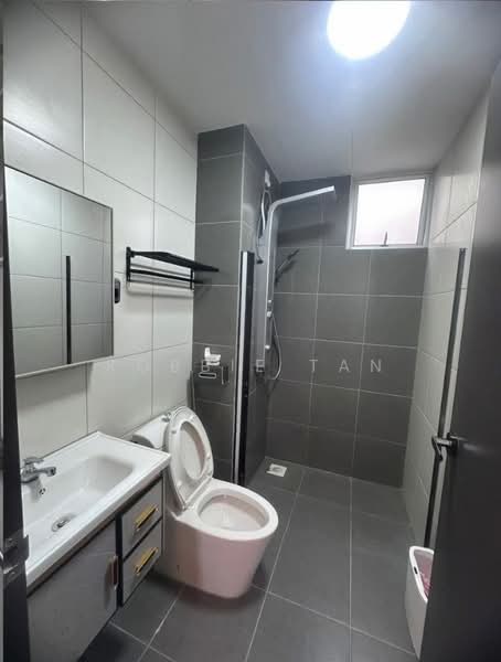 Apartment for Rent at Sierra Heights (Residensi Siera Perdana) - Robbie Tan - Bathroom - PropertyGuru.com.my