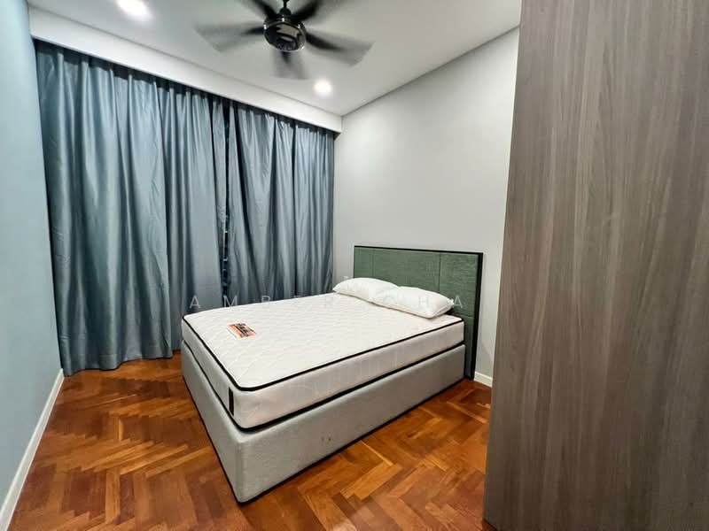 Bloomsvale Menara Vista Petaling untuk Untuk Disewa - RM 3,300 /bulan, Mac 2026 - Second Bedroom - PropertyGuru.com.my