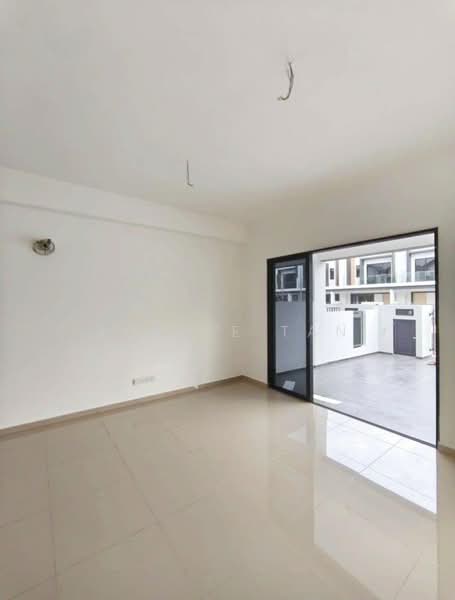 Bandar Dato Onn untuk Untuk Disewa - RM 3,000 /bulan, Apr 2026 - Living Room - PropertyGuru.com.my