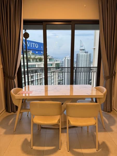 Service Residence for Sale at The Goodwood Residence - Jimmy Kong - Dining Room - PropertyGuru.com.my