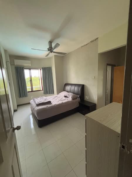 Condominium for Rent at Marina Bay Condominium - Kaze Kang - PropertyGuru.com.my