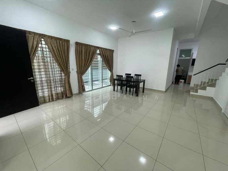 Cluster House for Rent in Horizon Hills (Iskandar Puteri (Nusajaya)) - Jessica Ma - Living Room - PropertyGuru.com.my