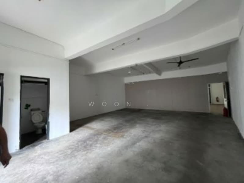 Shop for Rent in Taman Muzaffar Heights (Bukit Katil) - Woon . - Interior - PropertyGuru.com.my