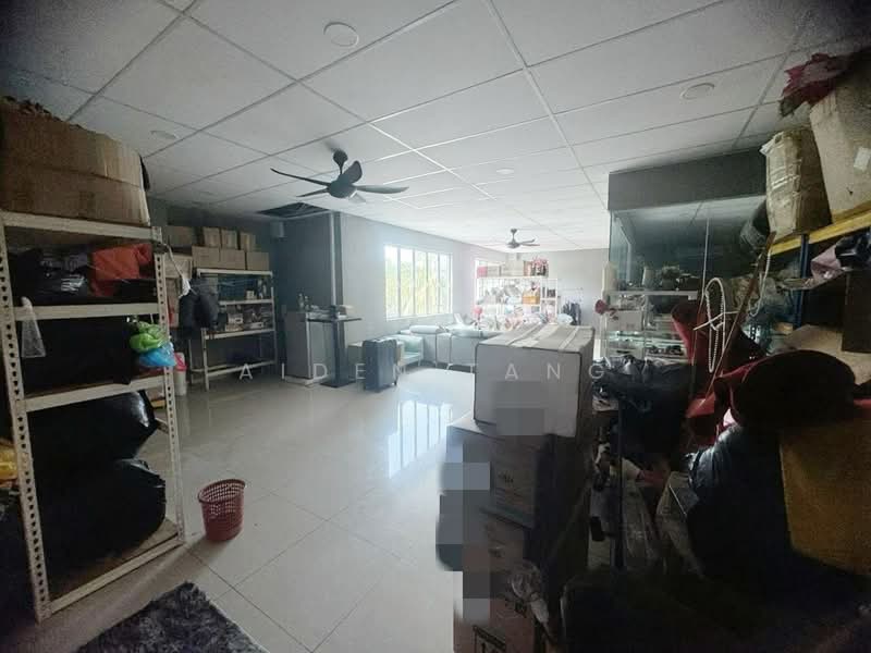 Factory for Sale in Taman Perindustrian Sri Plentong (Masai) - Aiden Tang - Living Room - PropertyGuru.com.my