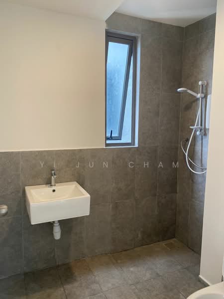 Service Residence for Rent at Suite Enesta - Yi Jun Cham - Bathroom - PropertyGuru.com.my